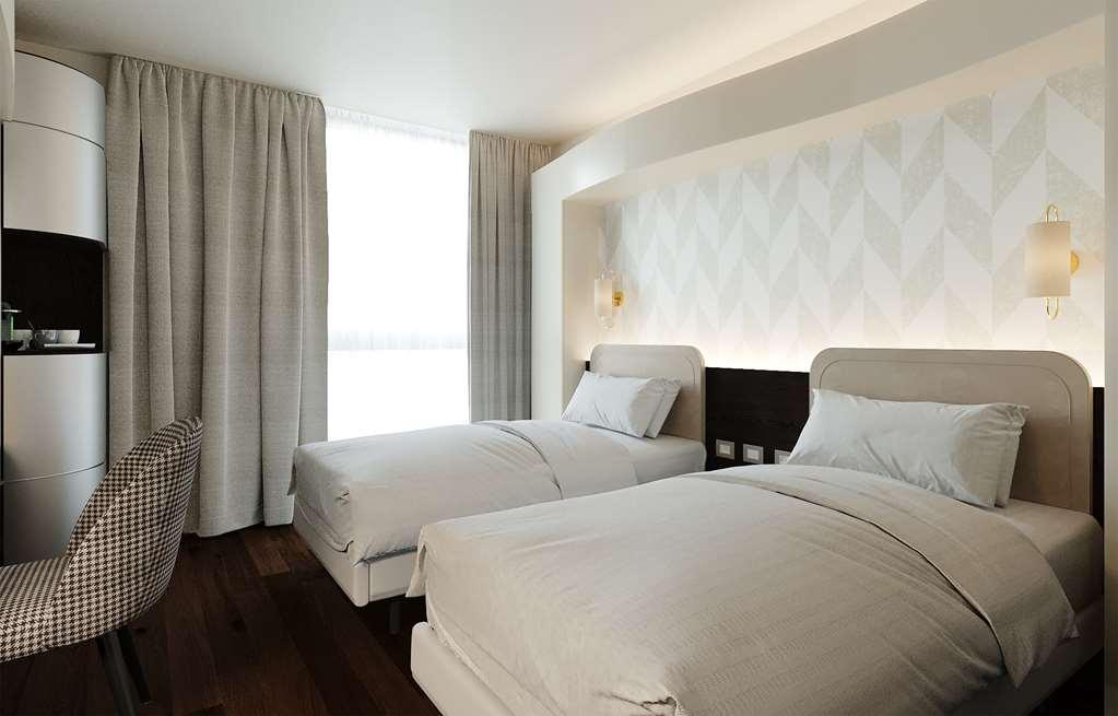 Doubletree By Hilton Milan Malpensa Solbiate Olona Hotell Rum bild