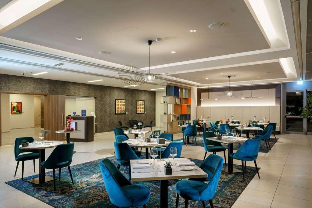 Doubletree By Hilton Milan Malpensa Solbiate Olona Hotell Restaurang bild